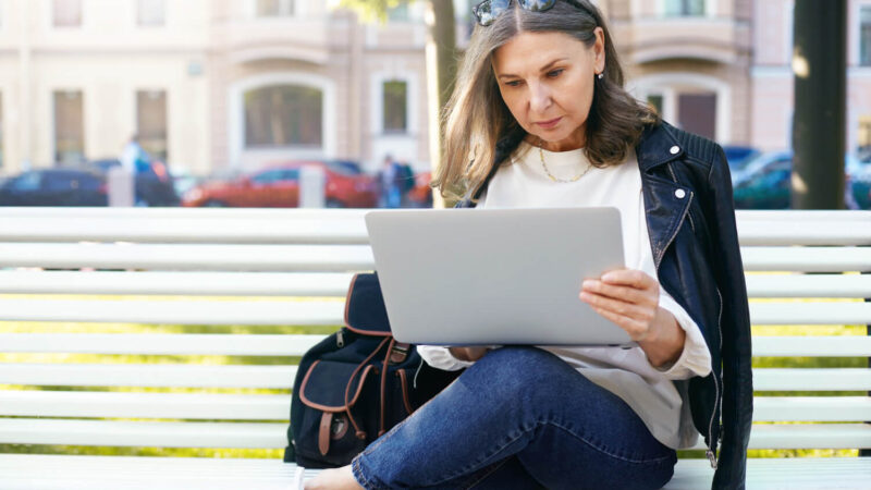 Why We Don't Have Technical Interviews for Technical Roles at Buffer. 8 tisankan expressive-senior-woman-posing